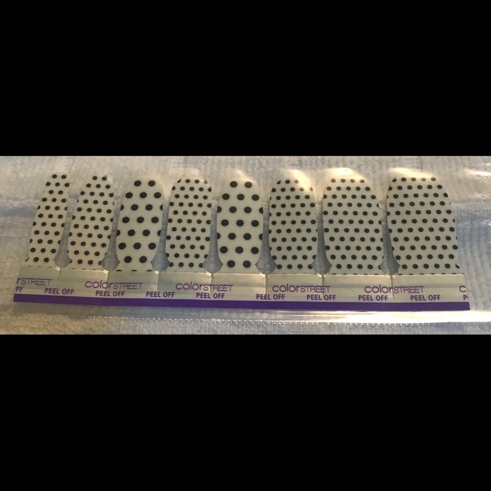 Color Street: Polka Dot-Com